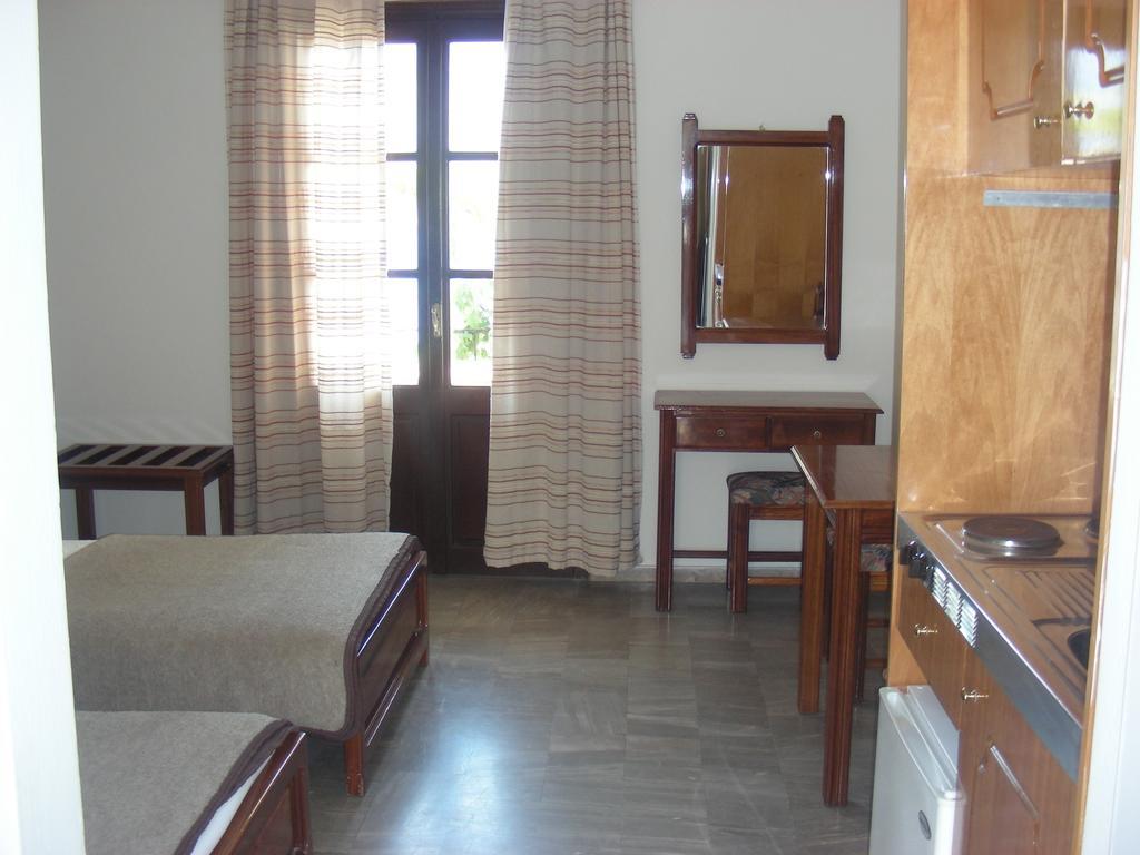 Hotel Porto Potha Telendos Экстерьер фото